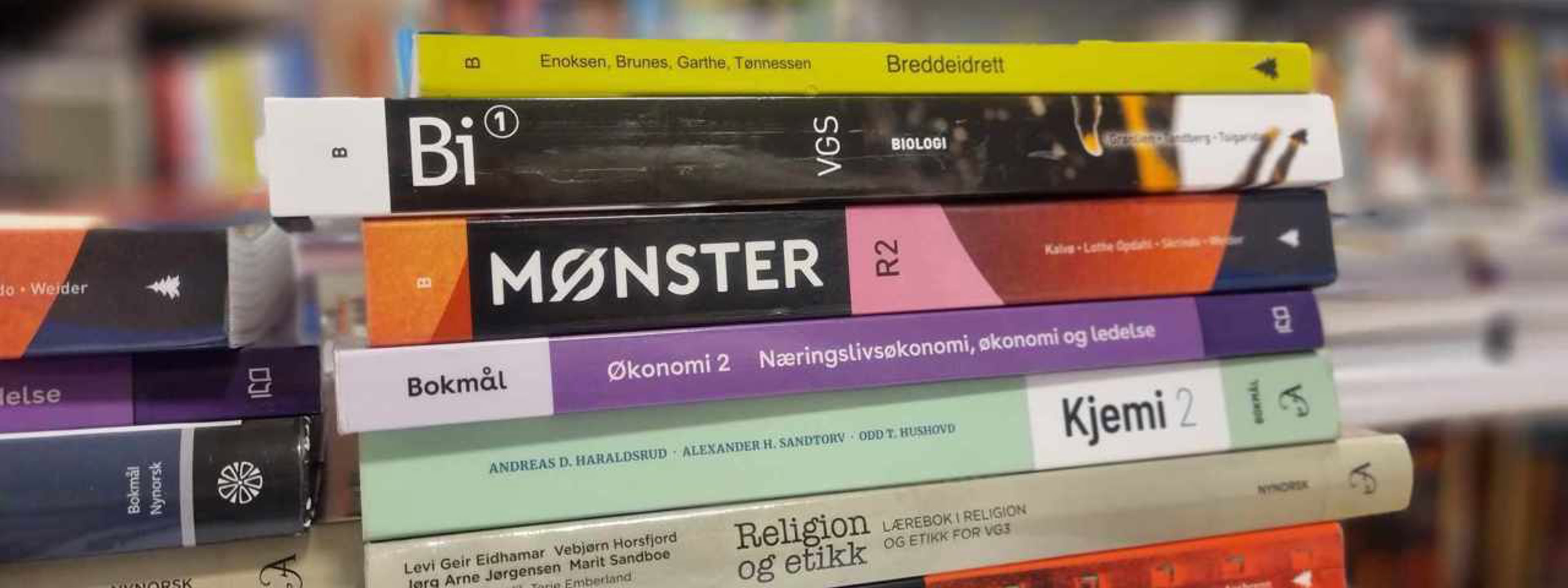 Bilete av skulebøker