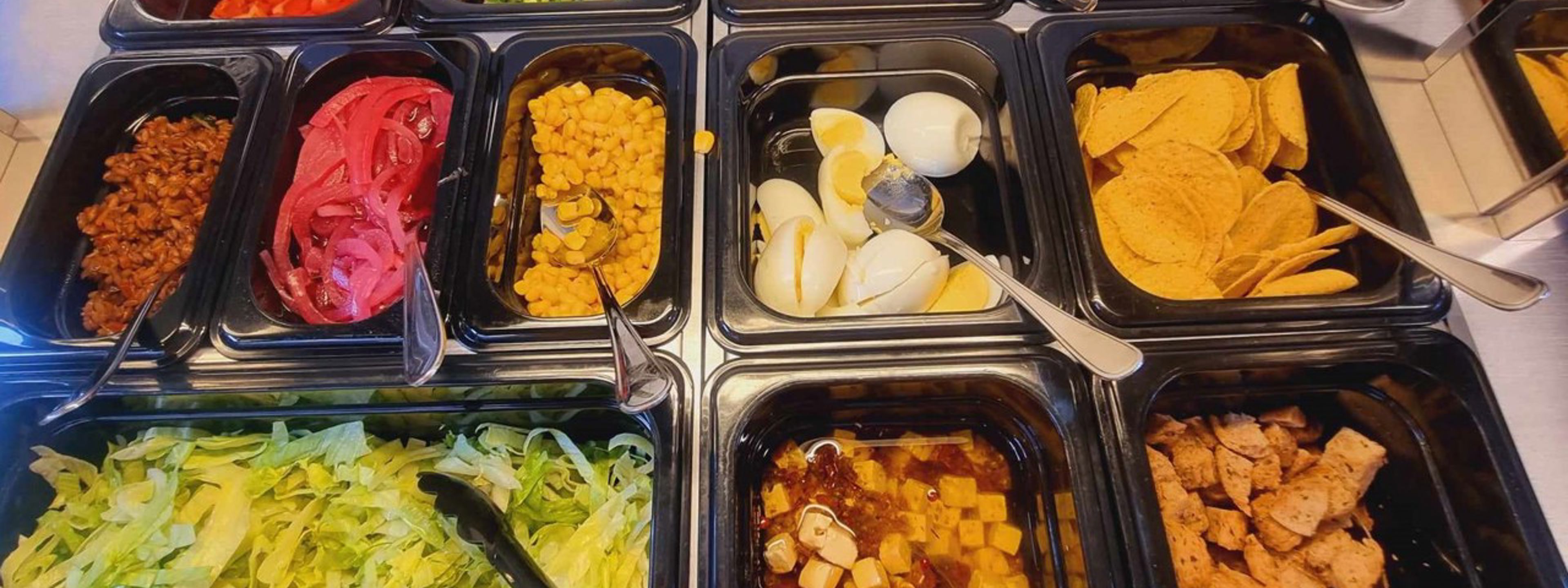 Bilde av salatbaren